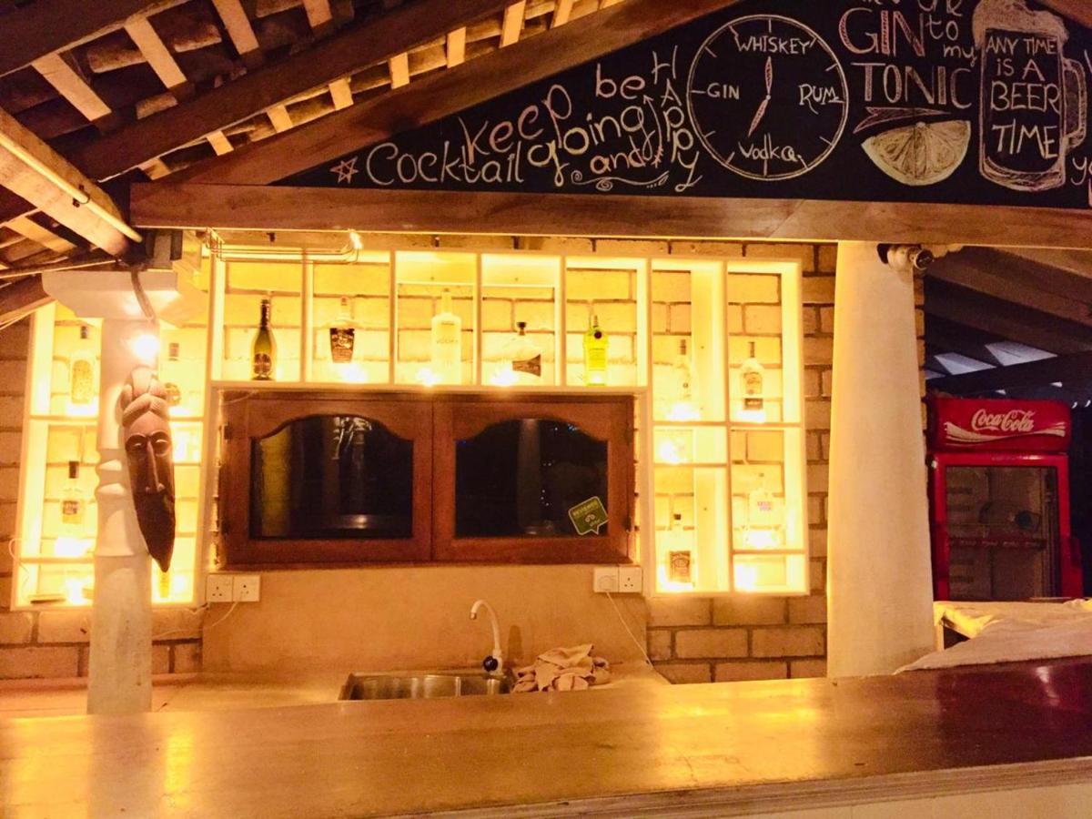 New Star Light Hotel Mirissa Exterior photo